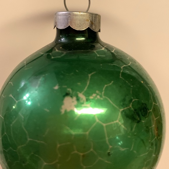 Shiny Brite Vintage Christmas Ornament - Glass - Picture 2 of 6